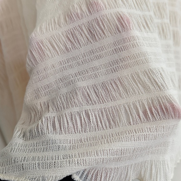 Zara Cream Sheer Textured Oversized Top | S - Picture 6 of 9